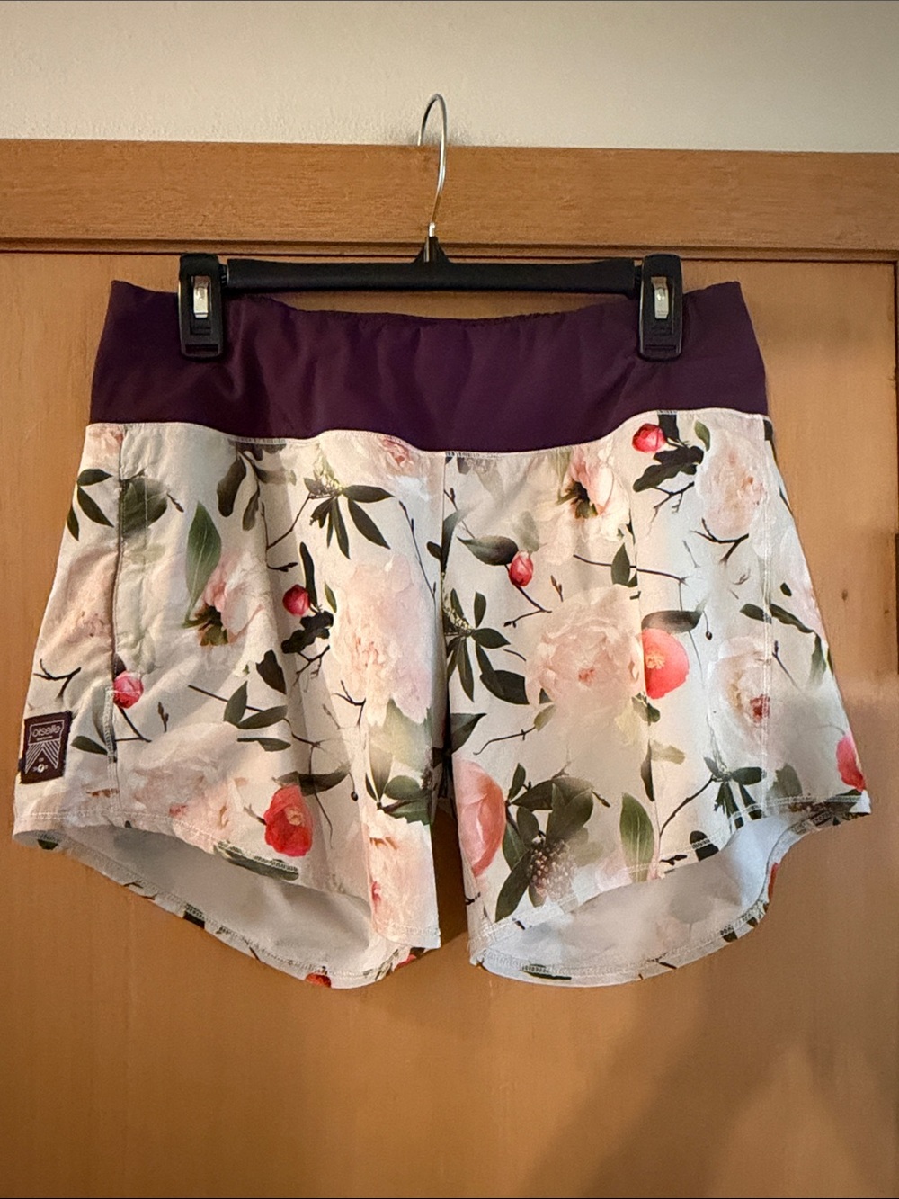 Oiselle Women’s Floral Print Pull On Athletic Shorts Plum Purple Size 8